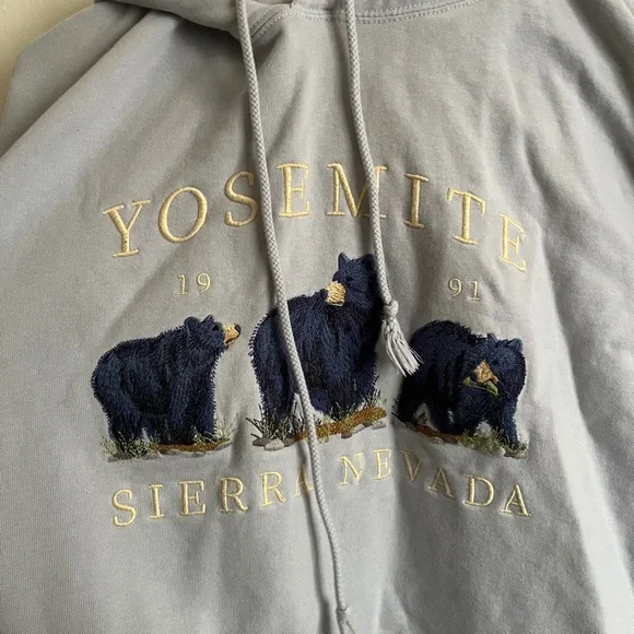 Brandy melville yosemite hoodie - Picture 2 of 3